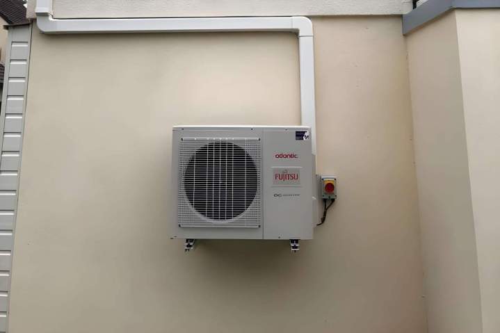 Service entretien pompe à chaleur Saché