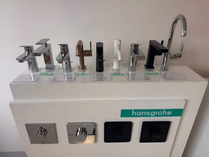 Fourniture et installation équipements plomberie Saché